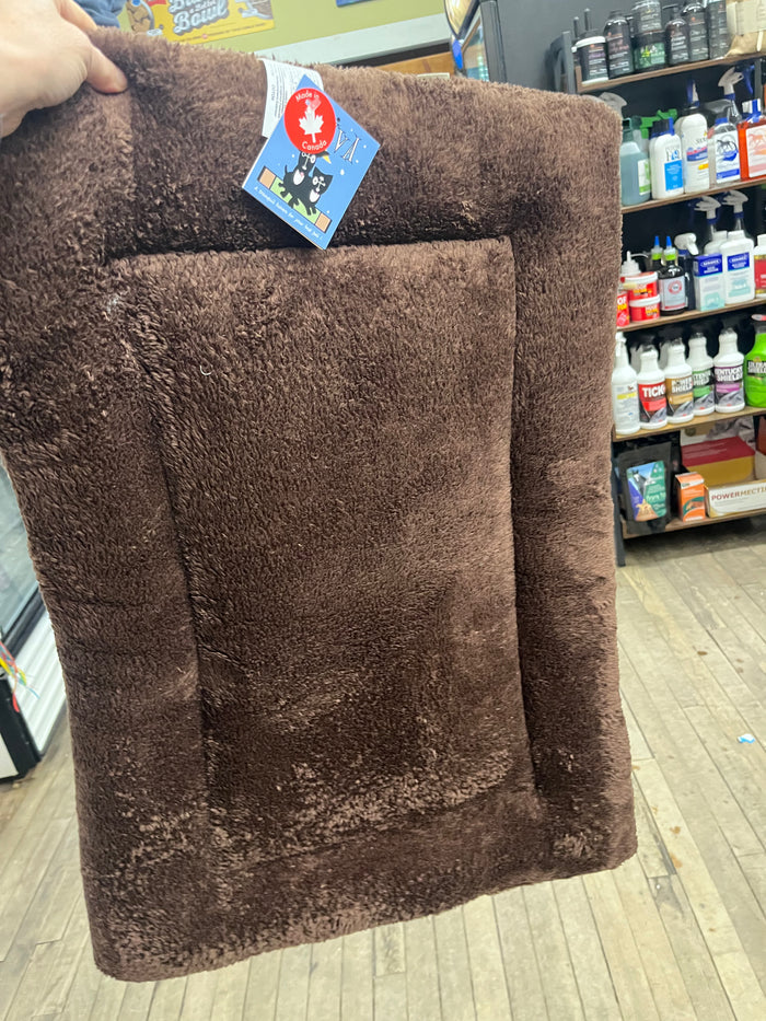 Aviva Designs 🍁Chocolate Berber Urban Pet Mat
