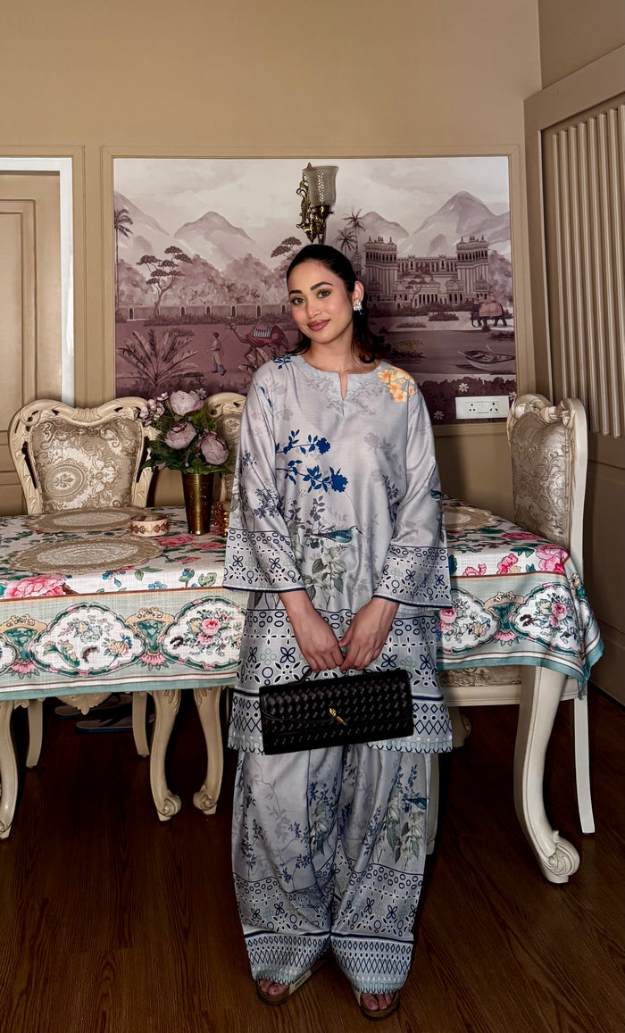 Ishita sandhu In Grey Printed Lawn Cotton Co-ord Set with Farsi Pants