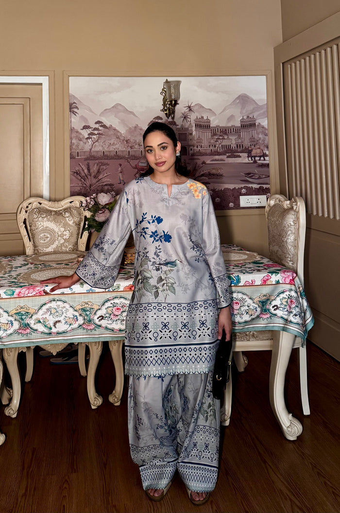 Ishita sandhu In Grey Printed Lawn Cotton Co-ord Set with Farsi Pants