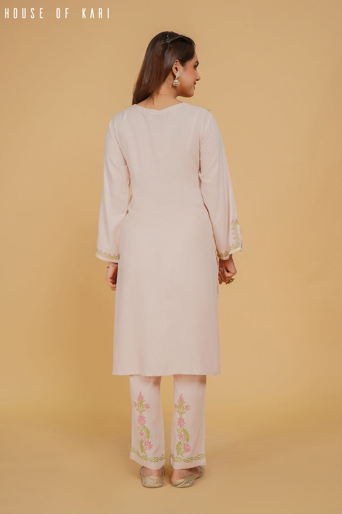 Aarti in Chikankari Kurta Set In Rayon - Beige