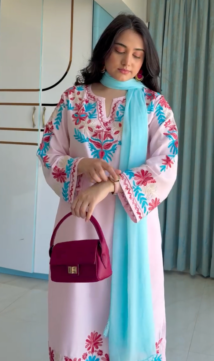 Asfi Javed in Falak Kashmiri Long Kurta Set  - Baby Pink
