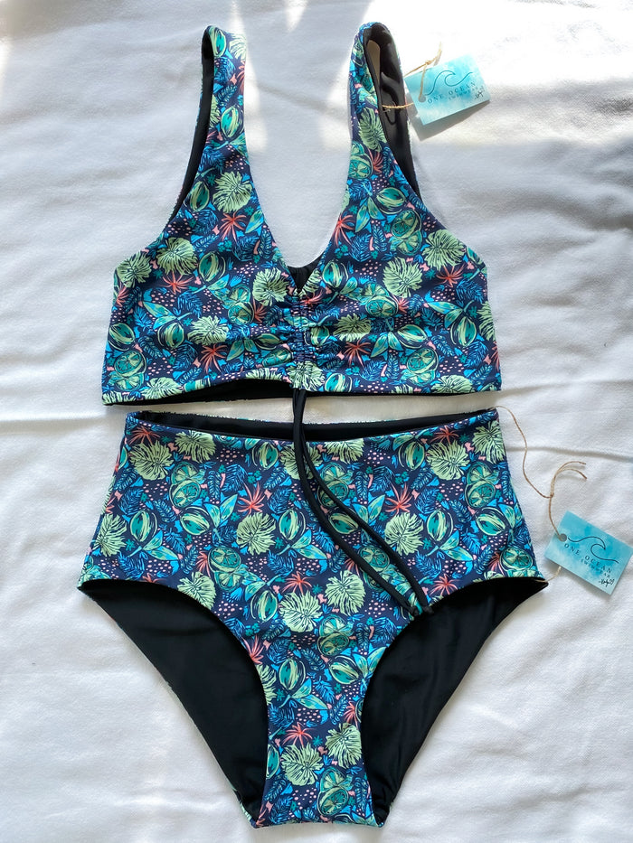 Bryde Reversible Top