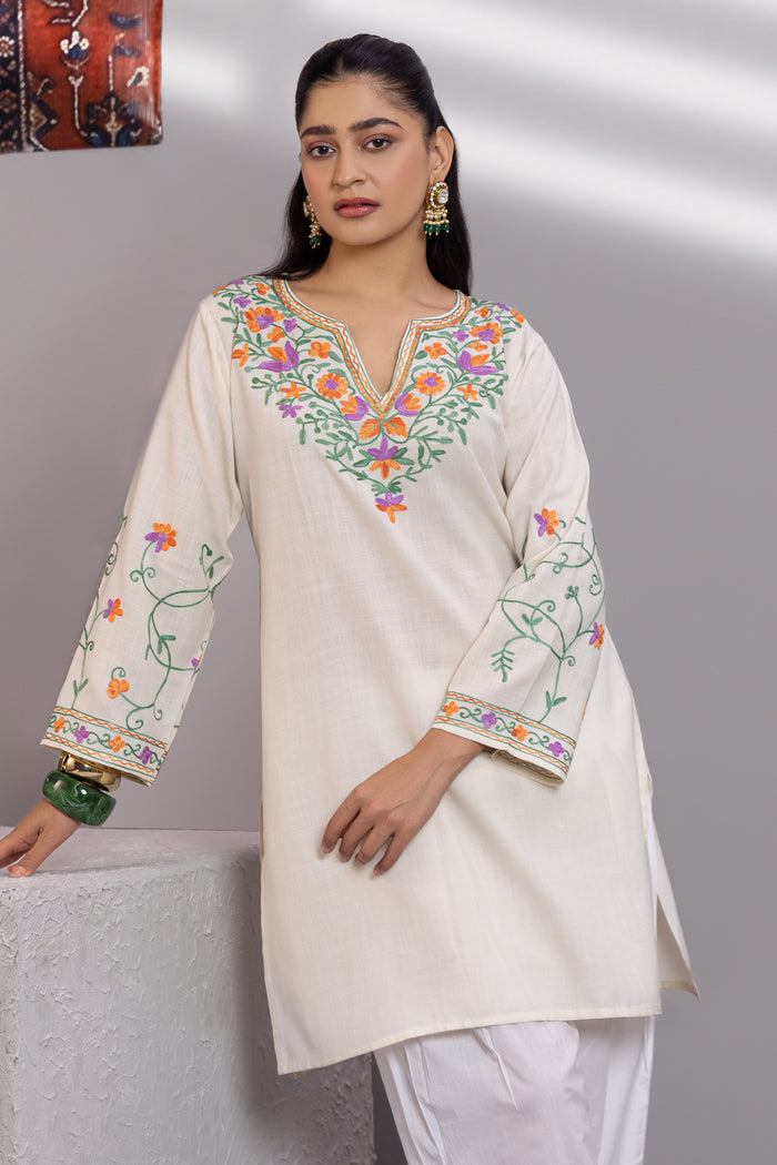 Cotton Kurta in Kashmiri Aari - White