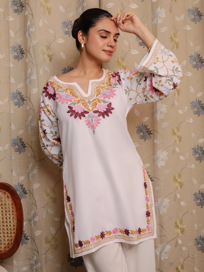 Falak Kashmiri Short Kurta - White