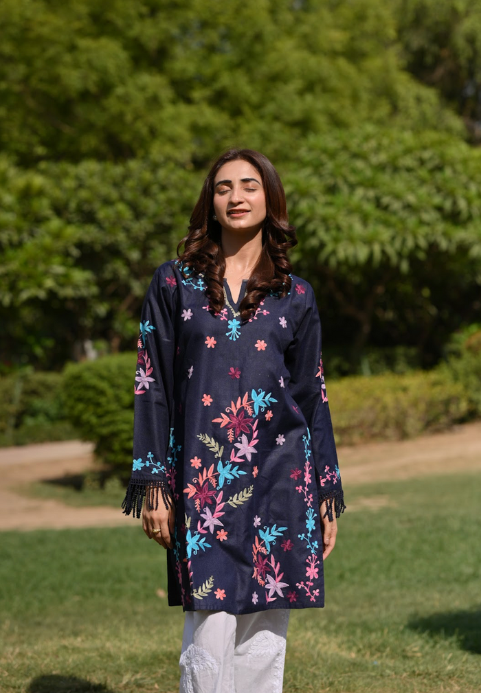 Gargi in Falak Kashmiri Long Kurta - Blue