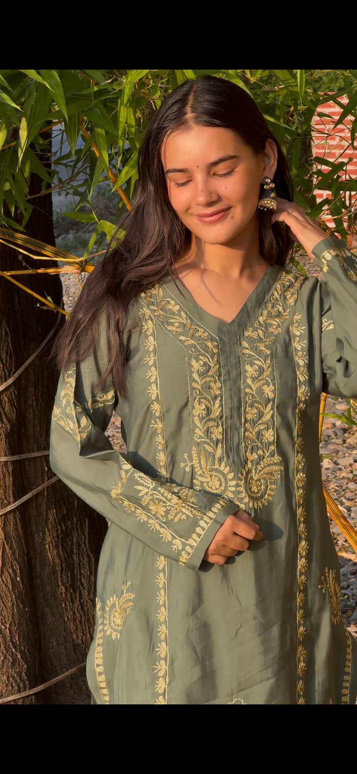 Kanchan in Saba Gold Zari Work Long Kurta In Muslin - Bottle Green