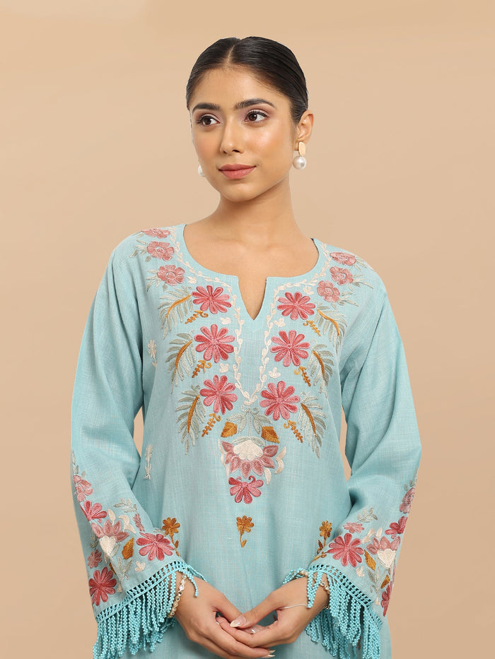 Kaushiki in Falak Kashmiri Long Kurta - Blue