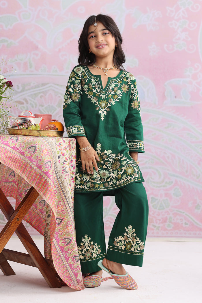 Kids Emerald Green Cotton Kurta Set with Kashmiri Aari Work