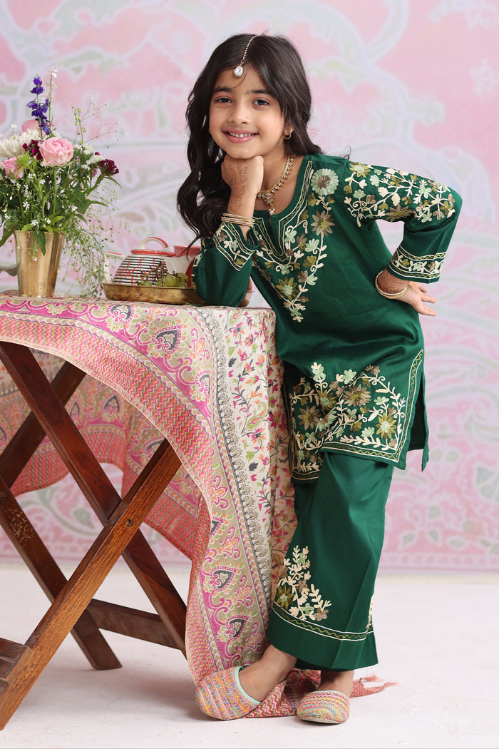 Kids Emerald Green Cotton Kurta Set with Kashmiri Aari Work