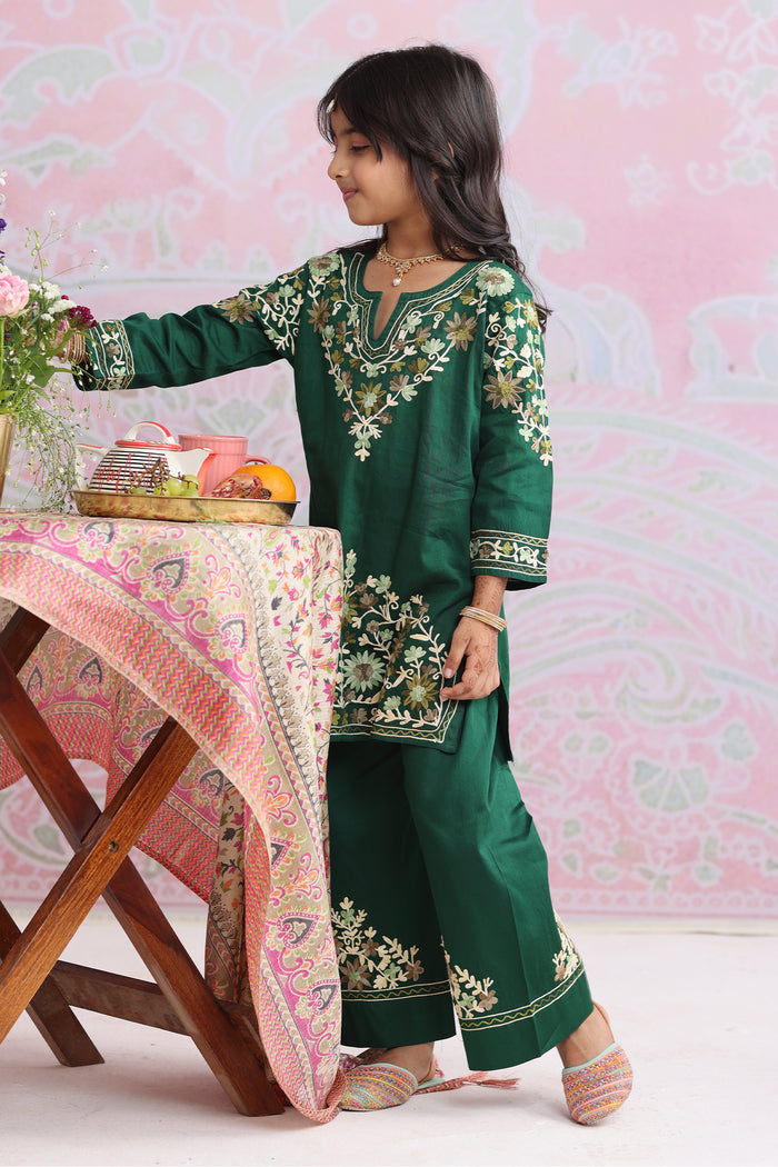 Kids Emerald Green Cotton Kurta Set with Kashmiri Aari Work