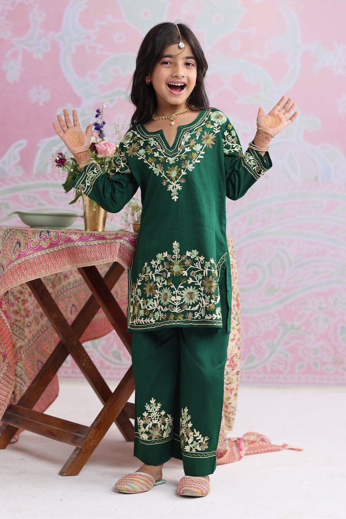 Kids Emerald Green Cotton Kurta Set with Kashmiri Aari Work