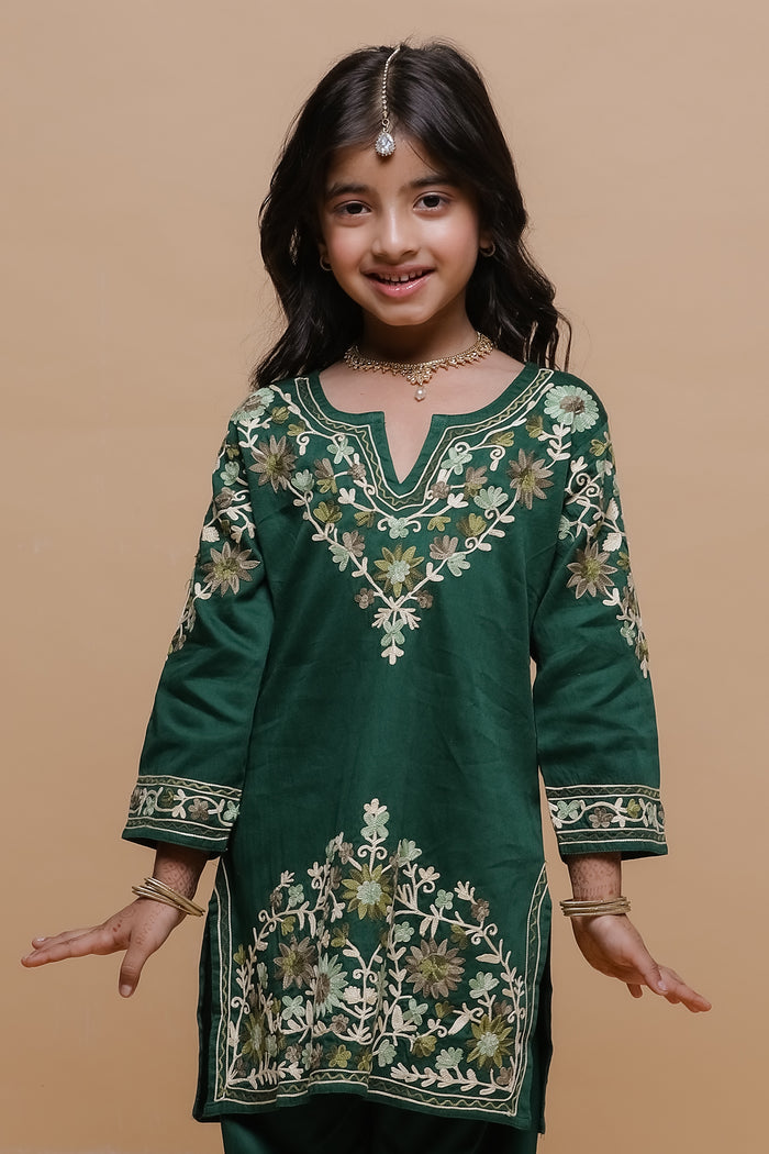 Kids Emerald Green Cotton Kurta Set with Kashmiri Aari Work