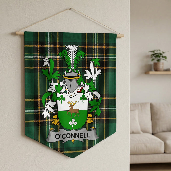 O'Connell family crest pennant on the Irish National Tartan