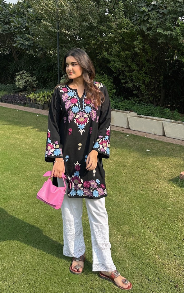 Sakshi in Woollen Kashmiri Black Kurta