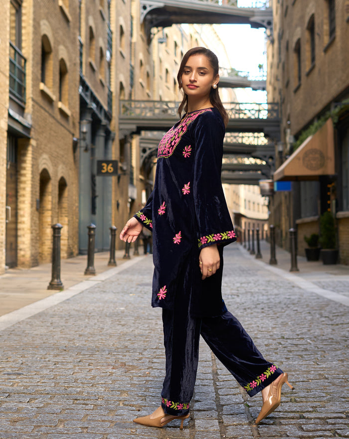 Velvet Chikankari Kurta Set – Blue