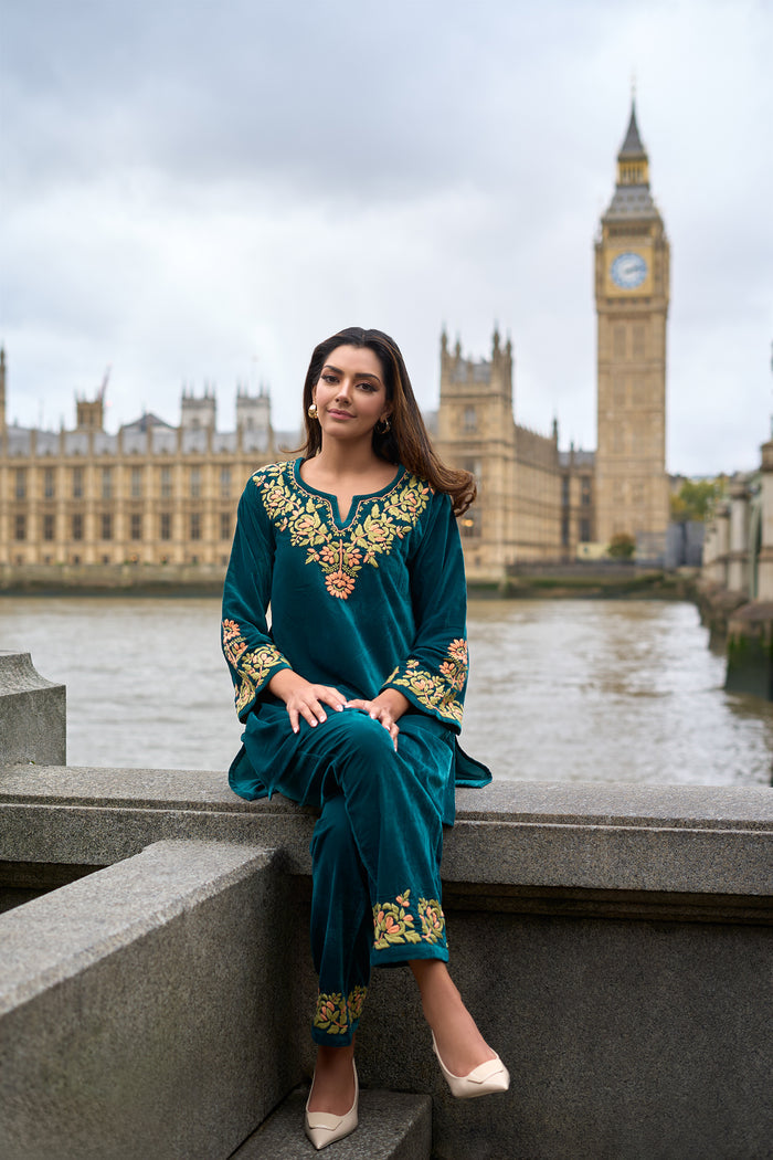 Velvet Chikankari Kurta Set – Tourquise Blue
