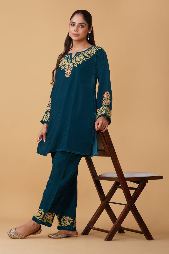 Velvet Chikankari Kurta Set – Tourquise Blue