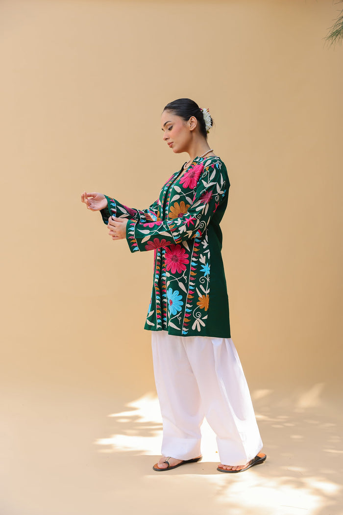 Woolen Kashmiri Aari Jacket – Green Floral