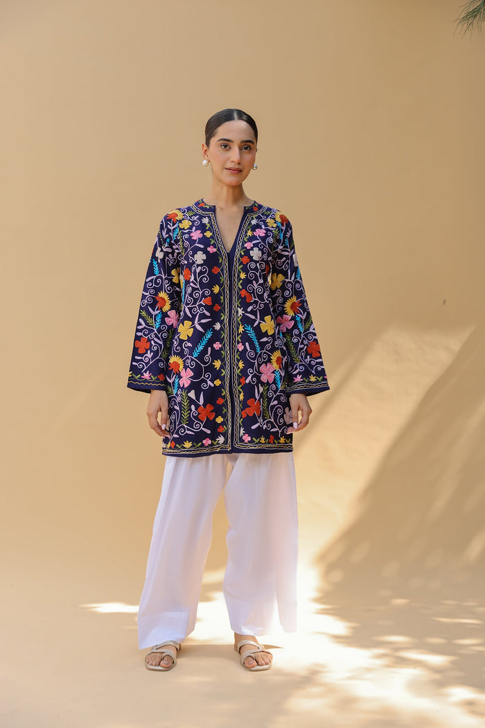 Woolen Kashmiri Aari Jacket – Royal Blue