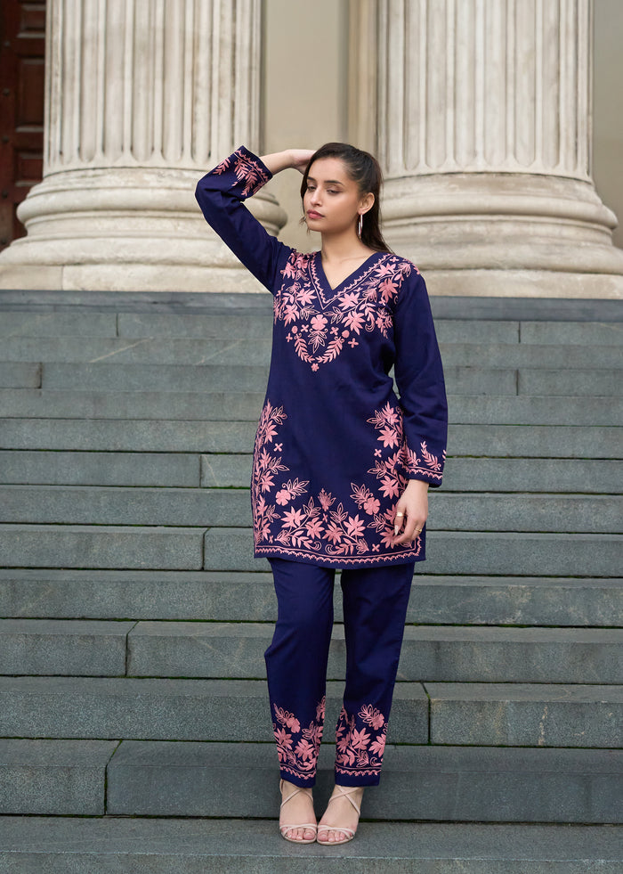 Woolen Kashmiri Aari Kurta Set – Navy Blue
