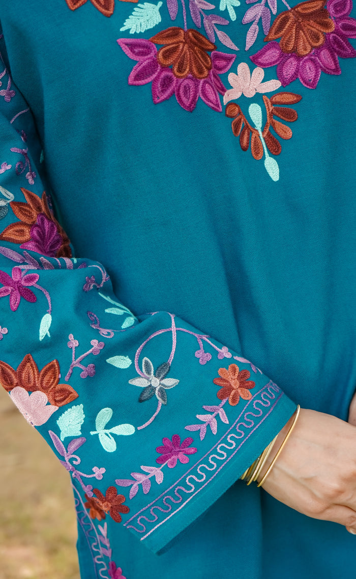 Woollen Cashmilon Short Kurta in Green Fuchsia